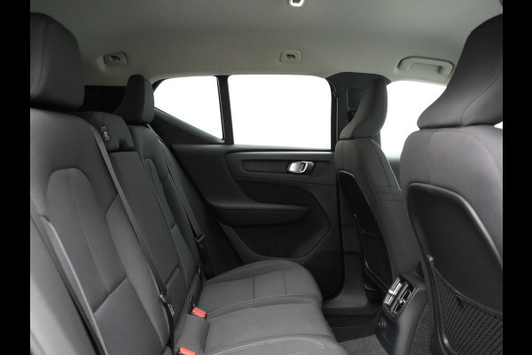 Volvo XC40 T5 Recharge Inscription Plug In Hybrid 262pk Dealer O.H. PHEV | 360 Camera | Sportstoelen Memory & Verwarmd | Stuurwiel Verwarmd | Apple Carplay | Keyless | 19"L.M | Virtual | Navigatie | DAB |
