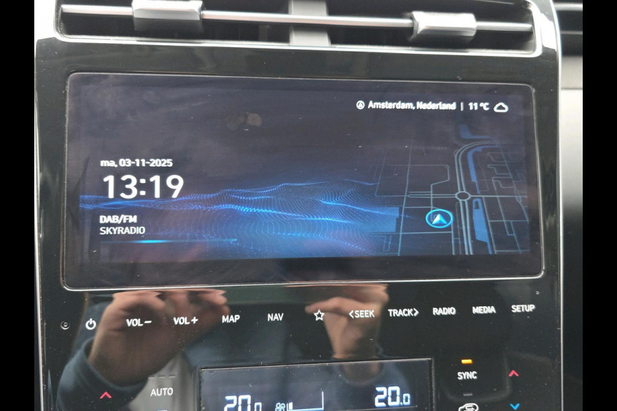 Hyundai Tucson 1.6 T-GDI HEV Premium Sky | schuifdak | volleder | trekhaak afneembaar | Stoelverwarming/koeling | 360 camera |