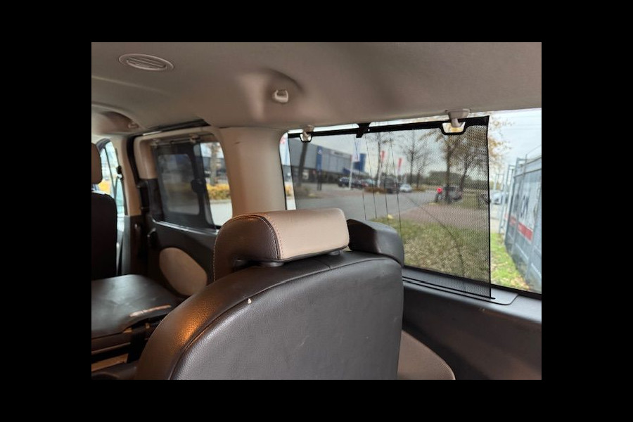 Ford Transit Custom Tourneo 2.0 TDCI L2 VIP 9 Persoons Titanium Airco,Navigatie,Leder,2 Schuifdeuren EXPORT PRIJS