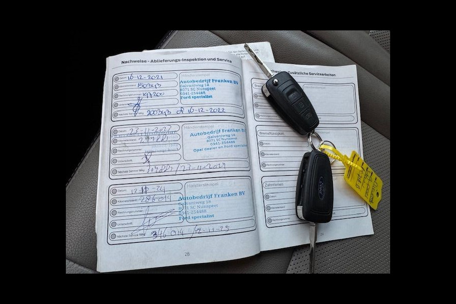 Ford Transit Custom Tourneo 2.0 TDCI L2 VIP 9 Persoons Titanium Airco,Navigatie,Leder,2 Schuifdeuren EXPORT PRIJS