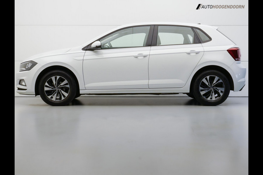 Volkswagen Polo 1.0 TSI Comfortline Sportive (APPLE CARPLAY,LED,SPORTSTOELEN,ADAPTIVE CRUISE,CLIMATE,LM-VELGEN,NIEUWE APK)