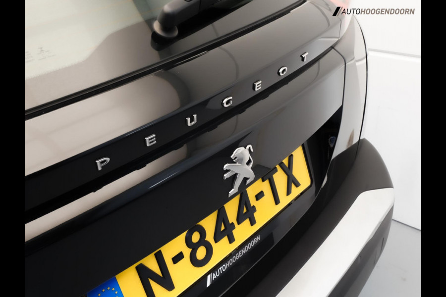 Peugeot 2008 1.2 PureTech Active Deluxe (APPLE CARPLAY,LED,COMFORT-STOELEN,CRUISE,CAMERA,PARKEERSENSOR,NIEUWE APK,TREKHAAK)