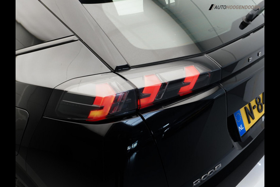 Peugeot 2008 1.2 PureTech Active Deluxe (APPLE CARPLAY,LED,COMFORT-STOELEN,CRUISE,CAMERA,PARKEERSENSOR,NIEUWE APK,TREKHAAK)