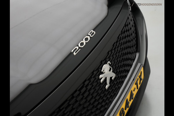 Peugeot 2008 1.2 PureTech Active Deluxe (APPLE CARPLAY,LED,COMFORT-STOELEN,CRUISE,CAMERA,PARKEERSENSOR,NIEUWE APK,TREKHAAK)