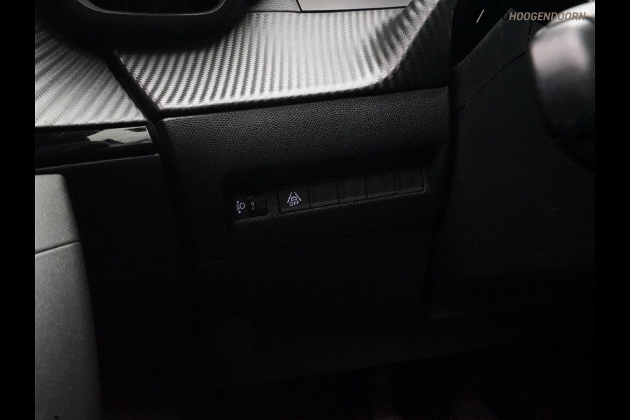 Peugeot 2008 1.2 PureTech Active Deluxe (APPLE CARPLAY,LED,COMFORT-STOELEN,CRUISE,CAMERA,PARKEERSENSOR,NIEUWE APK,TREKHAAK)
