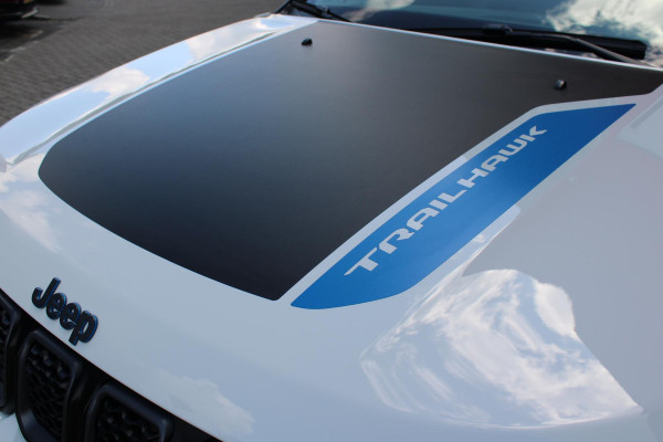 Jeep Compass 4xe 240PK PHEV TRAILHAWK AUTOMAAT | NAVIGATIE | ACHTERUIRIJ  CAMERA | DRAADLOOS APPLE CARPLAY / ANDROID AUTO | DIGITALE COCKPIT | LED KOPLAMPEN / ACHTERLICHTEN | LED MIST LAMPEN | 17" OFF-ROAD LICHTMETALEN VELGEN | ALL SEASON BANDEN | DRAADLOOS LADEN | ADAPTIVE CRUISE / CRUISE CONTROL | TREKHAAK | 4 WIELAANDRIJVING | PARKEERSENSOREN VOOR / ACHTER |