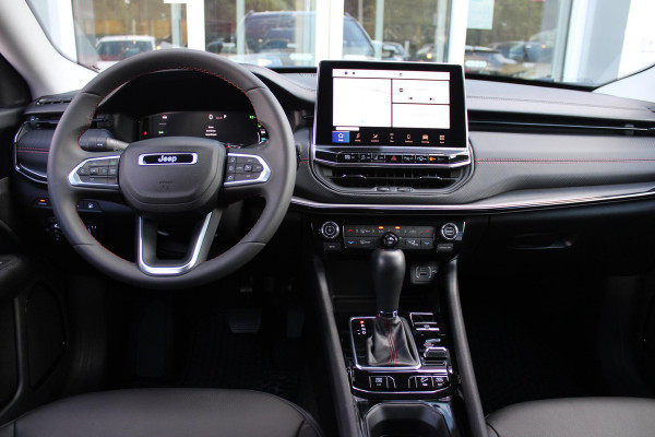 Jeep Compass 4xe 240PK PHEV TRAILHAWK AUTOMAAT | NAVIGATIE | ACHTERUIRIJ  CAMERA | DRAADLOOS APPLE CARPLAY / ANDROID AUTO | DIGITALE COCKPIT | LED KOPLAMPEN / ACHTERLICHTEN | LED MIST LAMPEN | 17" OFF-ROAD LICHTMETALEN VELGEN | ALL SEASON BANDEN | DRAADLOOS LADEN | ADAPTIVE CRUISE / CRUISE CONTROL | TREKHAAK | 4 WIELAANDRIJVING | PARKEERSENSOREN VOOR / ACHTER |