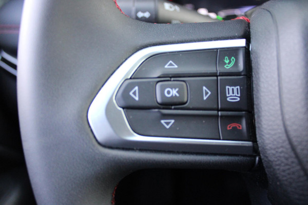 Jeep Compass 4xe 240PK PHEV TRAILHAWK AUTOMAAT | NAVIGATIE | ACHTERUIRIJ  CAMERA | DRAADLOOS APPLE CARPLAY / ANDROID AUTO | DIGITALE COCKPIT | LED KOPLAMPEN / ACHTERLICHTEN | LED MIST LAMPEN | 17" OFF-ROAD LICHTMETALEN VELGEN | ALL SEASON BANDEN | DRAADLOOS LADEN | ADAPTIVE CRUISE / CRUISE CONTROL | TREKHAAK | 4 WIELAANDRIJVING | PARKEERSENSOREN VOOR / ACHTER |