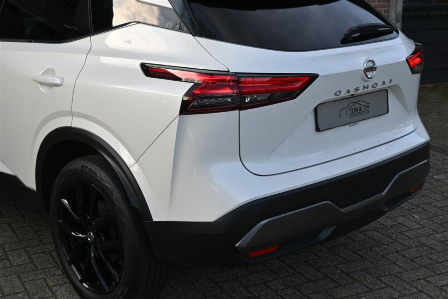 Nissan QASHQAI 1.3 MHEV Xtronic 1stEdition Pano ProPilot H-Leder '21