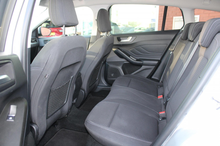 Ford FOCUS Wagon 1.0 EcoBoost Titanium Business | Camera | Winterpack | Adaptive cruise control | Navi