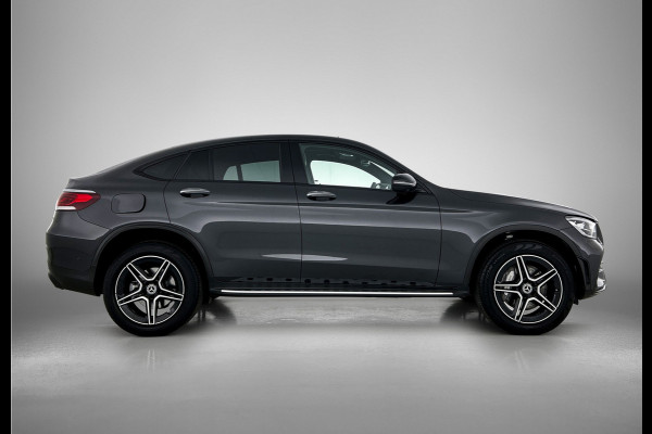 Mercedes-Benz GLC Coupé 300 e 4MATIC Business Solution AMG | 360 Camera | Memory Seats | Sfeerverlichting | Treeplanken | Trekhaak |  Navigatie | Schuifdak | 24 Maanden Mercedes-Benz Certified Garantie.