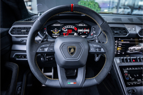 Lamborghini Urus 4.0 V8 Performante - Full Carbon | Full PPF | Akrapovic | B&O Adv. | Stoelkoeling & Massage