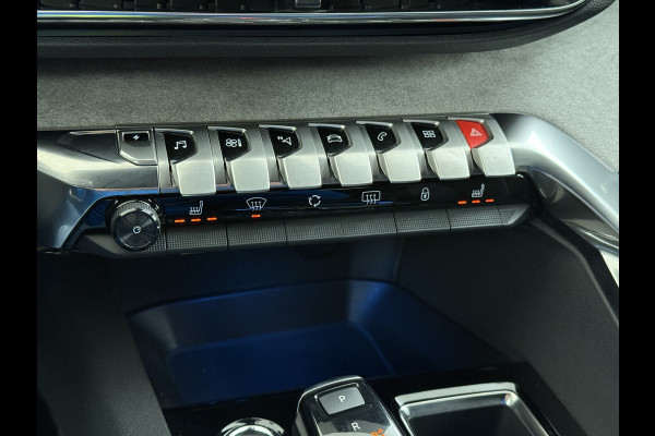 Peugeot 3008 1.6T 225pk AUT-8 GT Pack HYbrid Leer/Alcantara+Elektr.+Verwarmd Trekhaak Navi360°Camera Apple Carplay Android Ecc HiFi Premium FOCAL® Zwarte Hemel Lane Assist Dodehoekwaarschuwing 1e Eigenaar Origineel Nederlandse Auto Nieuwprijs €51.858,-