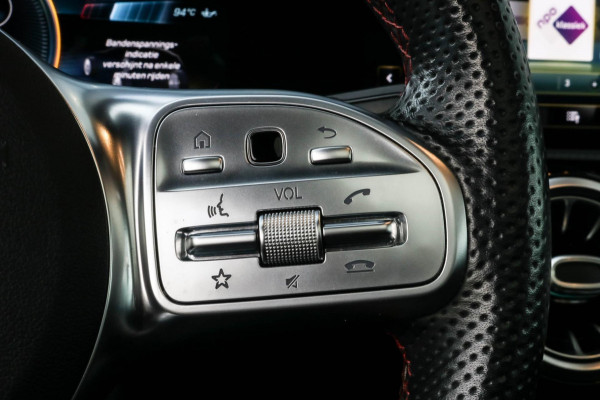 Mercedes-Benz A-Klasse AMG 35 4MATIC - PANO - BURMESTER - DEALER ONDERHOUDEN - ASSISTENTIEPAKKET - CARPLAY - A35 - EDITION ONE