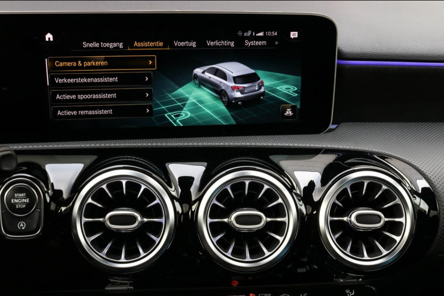 Mercedes-Benz A-Klasse AMG 35 4MATIC - PANO - BURMESTER - DEALER ONDERHOUDEN - ASSISTENTIEPAKKET - CARPLAY - A35 - EDITION ONE
