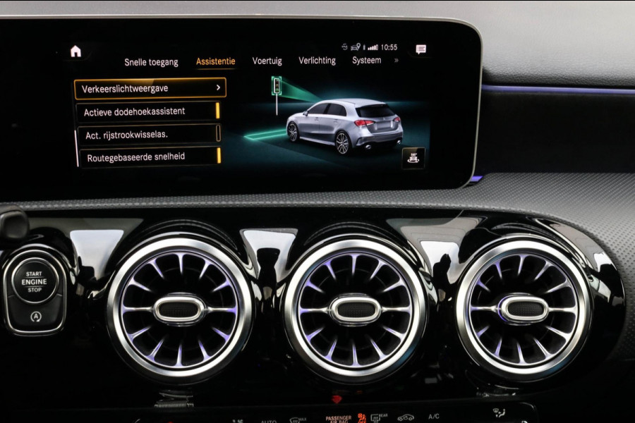 Mercedes-Benz A-Klasse AMG 35 4MATIC - PANO - BURMESTER - DEALER ONDERHOUDEN - ASSISTENTIEPAKKET - CARPLAY - A35 - EDITION ONE