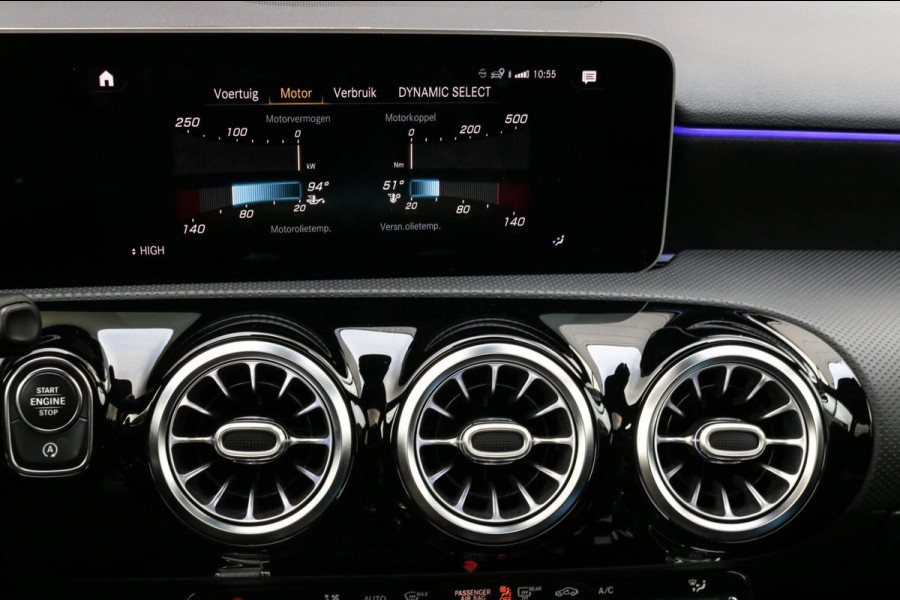 Mercedes-Benz A-Klasse AMG 35 4MATIC - PANO - BURMESTER - DEALER ONDERHOUDEN - ASSISTENTIEPAKKET - CARPLAY - A35 - EDITION ONE