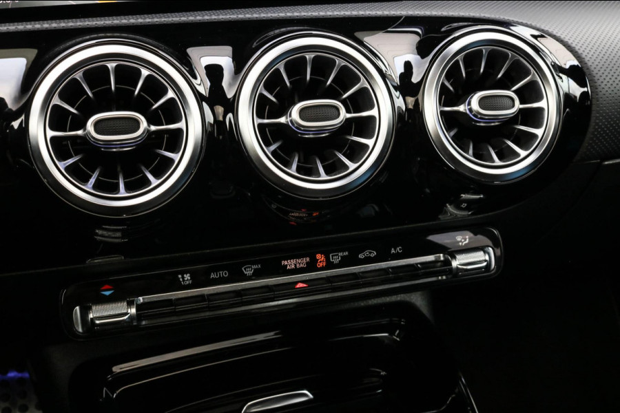 Mercedes-Benz A-Klasse AMG 35 4MATIC - PANO - BURMESTER - DEALER ONDERHOUDEN - ASSISTENTIEPAKKET - CARPLAY - A35 - EDITION ONE