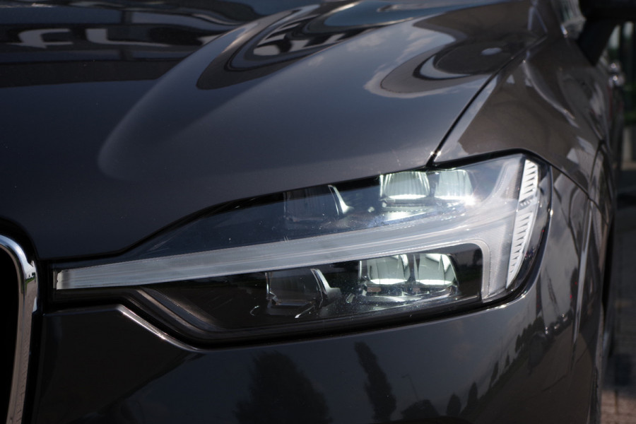 Volvo XC60 2.0 T6 LongRange Plug-in Hybrid AWD 350 PK Inscription Expression, Leder, Panoramadak, Camera,