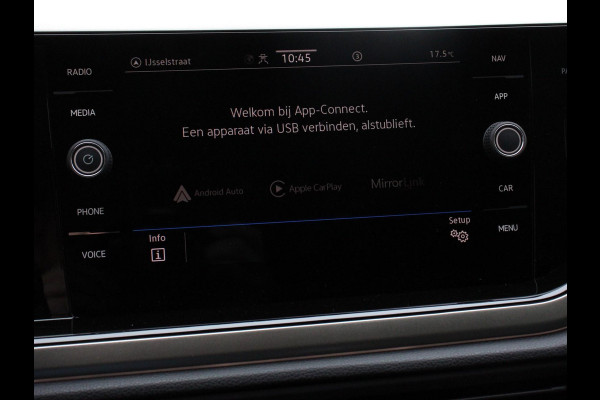 Volkswagen Polo 1.0 TSI Move | Navigatie App Connect / Android Auto / Apple Carplay Climate Control Parkeer sensoren Lichtmetalen Velgen Dab Digitale Cockpit