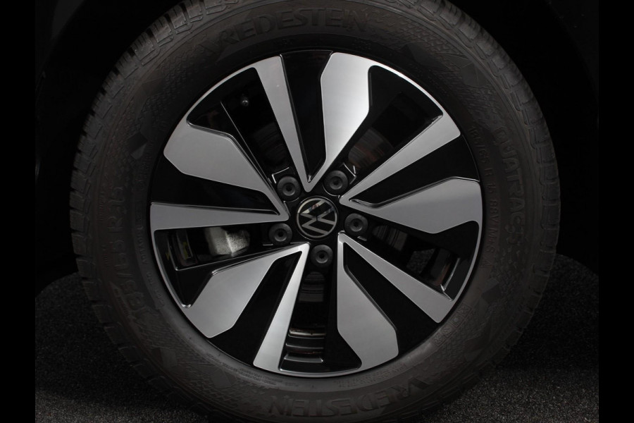 Volkswagen Polo 1.0 TSI Move | Navigatie App Connect / Android Auto / Apple Carplay Climate Control Parkeer sensoren Lichtmetalen Velgen Dab Digitale Cockpit