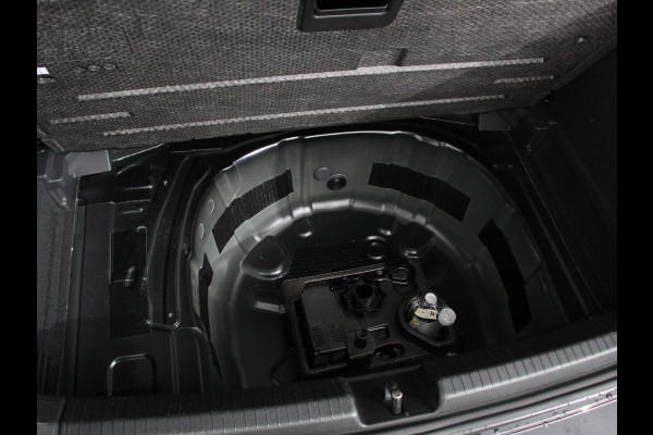 Volkswagen Polo 1.0 TSI Move | Navigatie App Connect / Android Auto / Apple Carplay Climate Control Parkeer sensoren Lichtmetalen Velgen Dab Digitale Cockpit