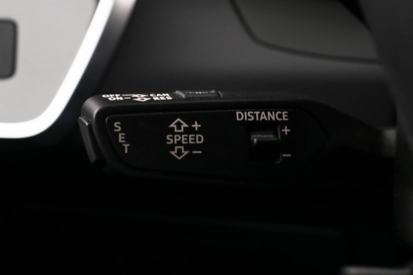 Audi A6 Avant 55 TFSI e quattro - PANO - TREKHAAK - MATRIX - 360 CAM - ELETKR. STOELEN - STUURWIEL VERWARMD - COMPETITION - 367pk