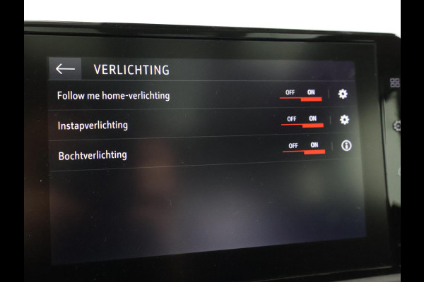 Opel Combo Tour 1.2 TURBO 5-PERS. + PANORAMA | TREKHAAK | CAMERA | 1e EIGENAAR | APPLE CARPLAY | NAVIGATIE