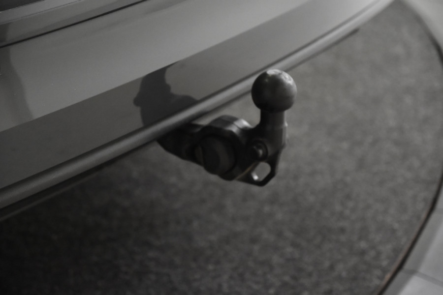 Volkswagen Golf Variant 1.0 eTSI Life *1ste Eigenaar*Ambiente*Trekhaak*