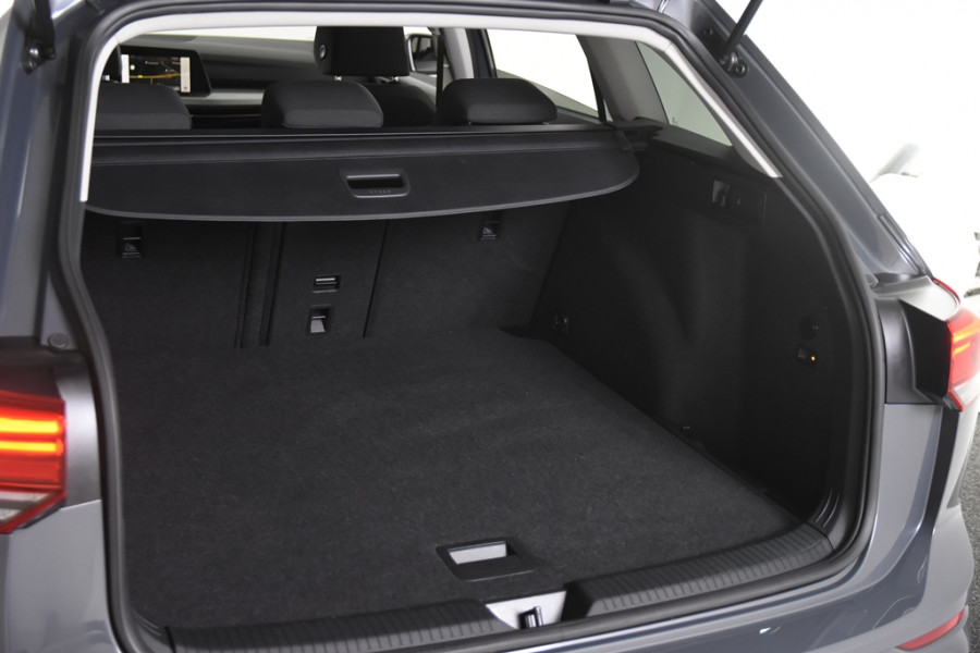 Volkswagen Golf Variant 1.0 eTSI Life *1ste Eigenaar*Ambiente*Trekhaak*