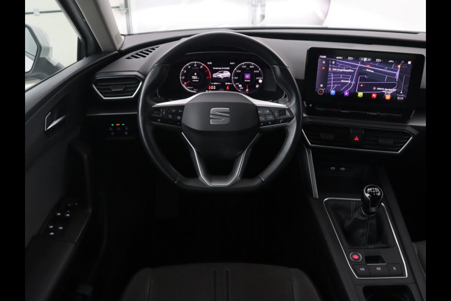 Seat Leon 1.0 TSI Style Intens | Camera | Carplay | Adaptive cruise | Navigatie | DAB | Full LED | Park Assist | Bluetooth | Climate control