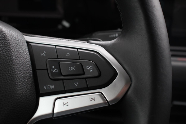 Volkswagen Golf 1.5 eTSI 150pk DSG Style Navigatie Climate Control Camera Electrische stoel verstelling Led Dab Adaptive Cruise Control