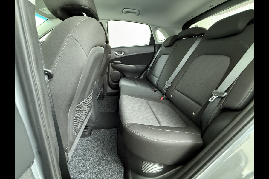 Hyundai Kona |142PK AUT. HEV Hybride Semi-Auto-Pilot (lane-Assist+Camera+Adap.Cruise) Navi Ecc Apple Carplay Android Digi-Dash Head Up Displa Krell®-Audio Fashion  Lmv Isofix DAB Led Regen-Lichtsensor 1e Eigenaar Origineel Nederlandse Auto