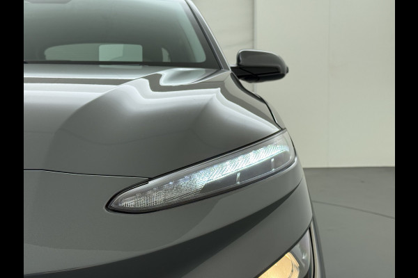Hyundai Kona |142PK AUT. HEV Hybride Semi-Auto-Pilot (lane-Assist+Camera+Adap.Cruise) Navi Ecc Apple Carplay Android Digi-Dash Head Up Displa Krell®-Audio Fashion  Lmv Isofix DAB Led Regen-Lichtsensor 1e Eigenaar Origineel Nederlandse Auto