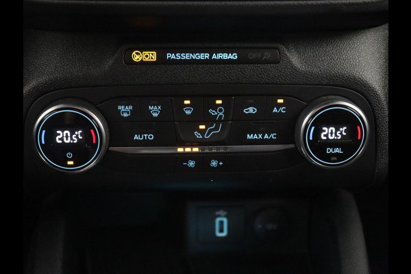 Ford Focus 1.5 EcoBoost ST Line X | Automaat | Trekhaak | Camera | Carplay | B&O Sound | Digital Cockpit | Keyless | Full LED | Climate control | Cruise control