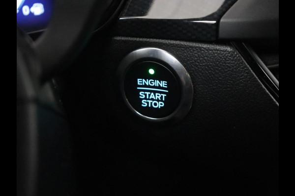 Ford Focus 1.5 EcoBoost ST Line X | Automaat | Trekhaak | Camera | Carplay | B&O Sound | Digital Cockpit | Keyless | Full LED | Climate control | Cruise control