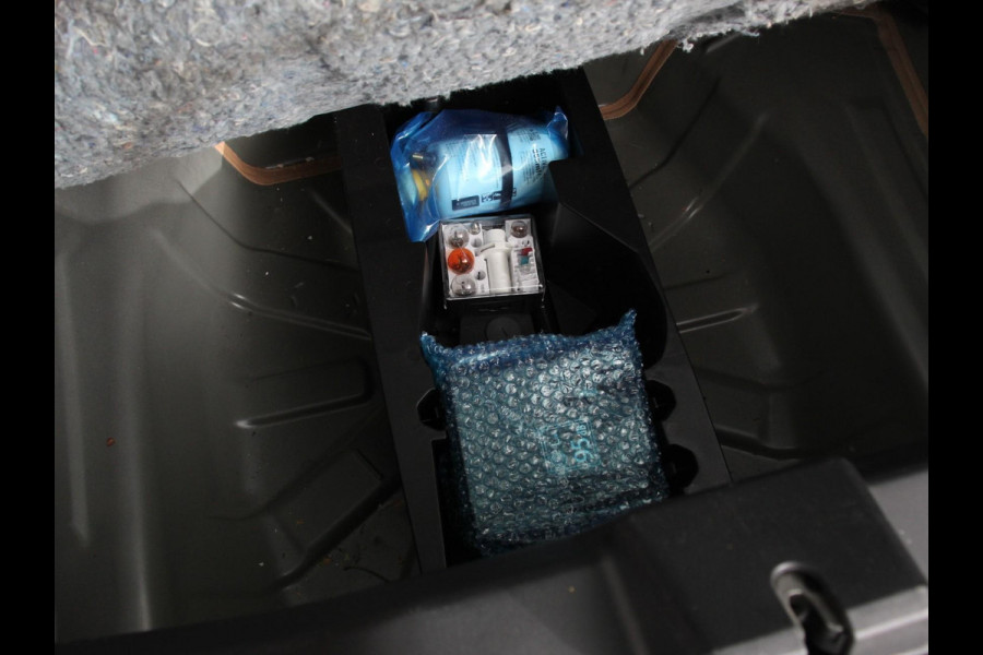 Peugeot 108 1.0 e-VTi Active Airco Bluetooth Led DAB 5 deurs