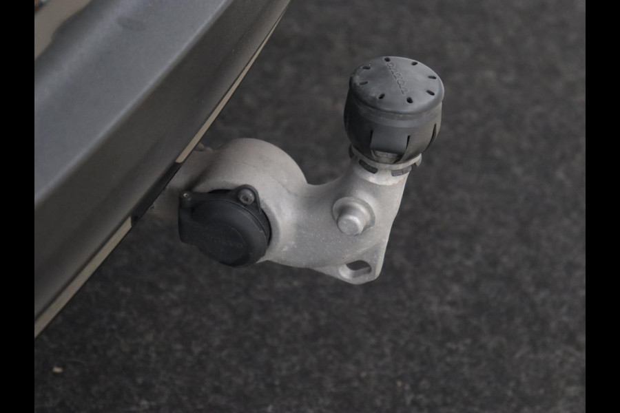 Volvo XC40 1.5 T5 Recharge R Design | Panoramadak | Trekhaak | Stoel & stuurverwarming | 360 Camera | Adaptive cruise | Harman/Kardon | Carplay | Leder/Alcantara | Keyless | Carplay | Navigatie | PHEV | Plug In