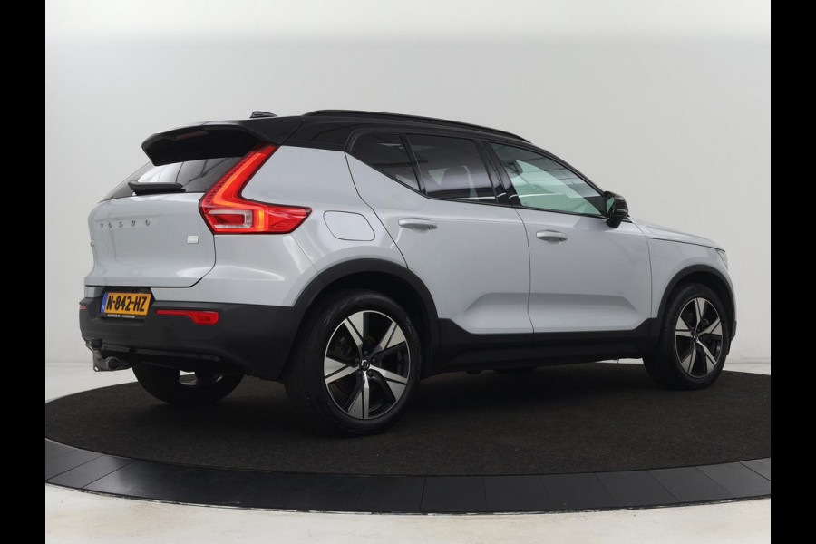 Volvo XC40 1.5 T5 Recharge R Design | Panoramadak | Trekhaak | Stoel & stuurverwarming | 360 Camera | Adaptive cruise | Harman/Kardon | Carplay | Leder/Alcantara | Keyless | Carplay | Navigatie | PHEV | Plug In