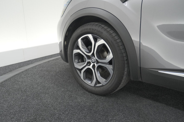 Renault Captur TCe 90 Intens | Camera | Parkeersensoren | Navigatie | 18 Inch Velgen