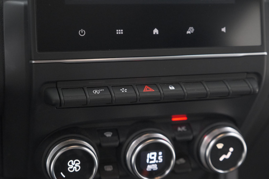 Renault Captur TCe 90 Intens | Camera | Parkeersensoren | Navigatie | 18 Inch Velgen