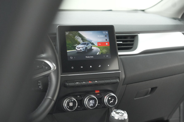 Renault Captur TCe 90 Intens | Camera | Parkeersensoren | Navigatie | 18 Inch Velgen