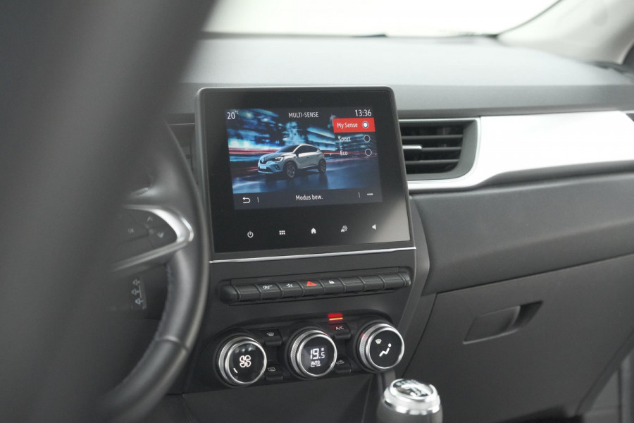 Renault Captur TCe 90 Intens | Camera | Parkeersensoren | Navigatie | 18 Inch Velgen