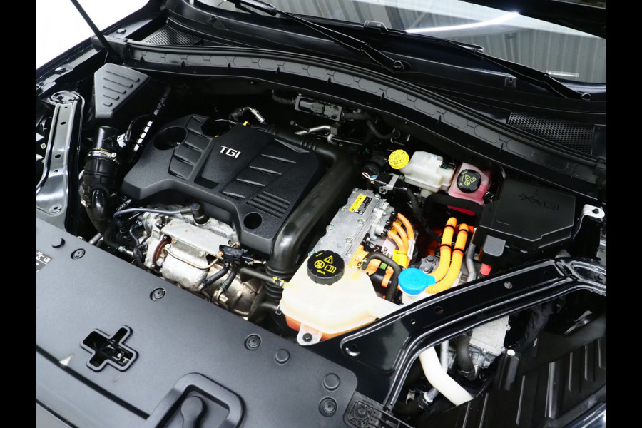 MG EHS 1.5 TGDI Luxury | Panoramadak | Adaptive Cruise | Sportstoelen | 360 | Keyless | Carplay