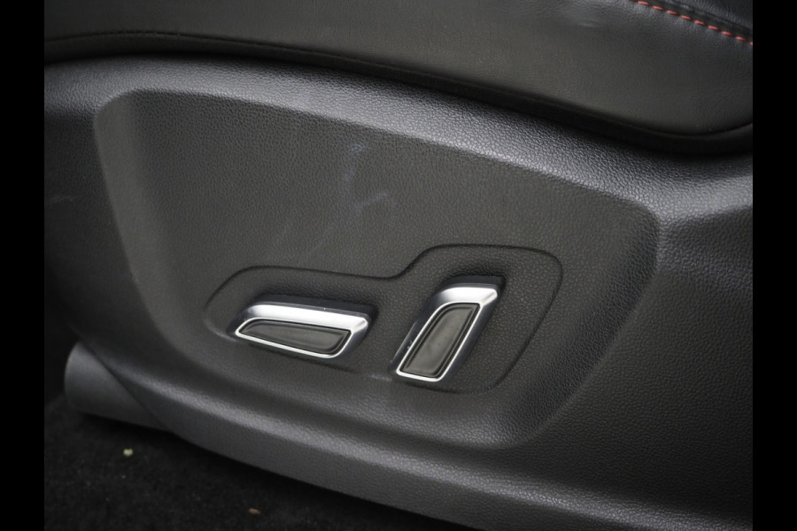 MG EHS 1.5 TGDI Luxury | Panoramadak | Adaptive Cruise | Sportstoelen | 360 | Keyless | Carplay