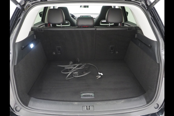 MG EHS 1.5 TGDI Luxury | Panoramadak | Adaptive Cruise | Sportstoelen | 360 | Keyless | Carplay