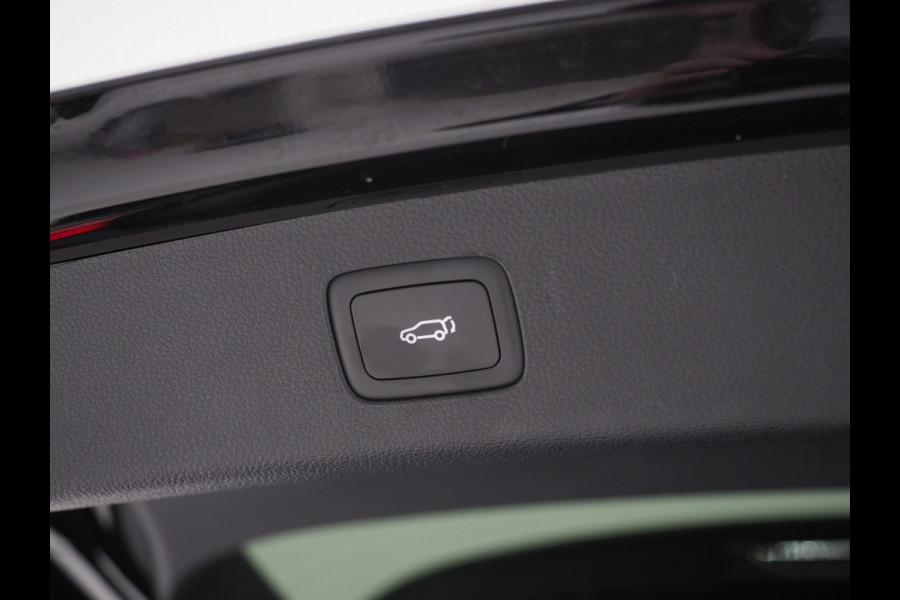 MG EHS 1.5 TGDI Luxury | Panoramadak | Adaptive Cruise | Sportstoelen | 360 | Keyless | Carplay