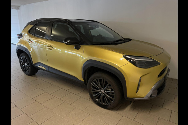Toyota Yaris Cross 1.5 Hybrid Launch Edition AUTOMAAT AIRCO CLIMA NAVI APPLE CARPLAY STOELVERW MULTI STUUR LEER STOF NETTE AUTO