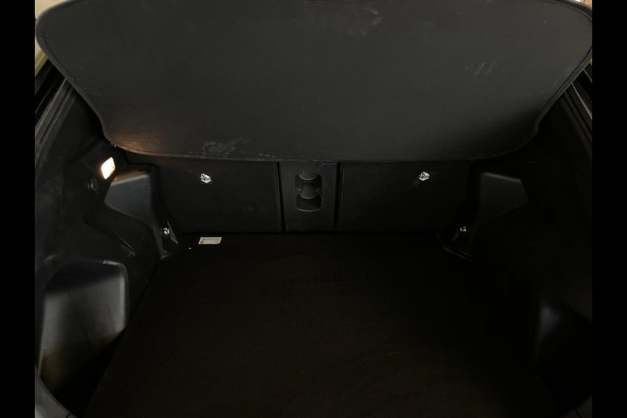 Toyota Yaris Cross 1.5 Hybrid Launch Edition AUTOMAAT AIRCO CLIMA NAVI APPLE CARPLAY STOELVERW MULTI STUUR LEER STOF NETTE AUTO