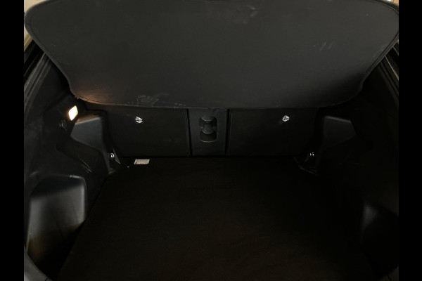 Toyota Yaris Cross 1.5 Hybrid Launch Edition AUTOMAAT AIRCO CLIMA NAVI APPLE CARPLAY STOELVERW MULTI STUUR LEER STOF NETTE AUTO